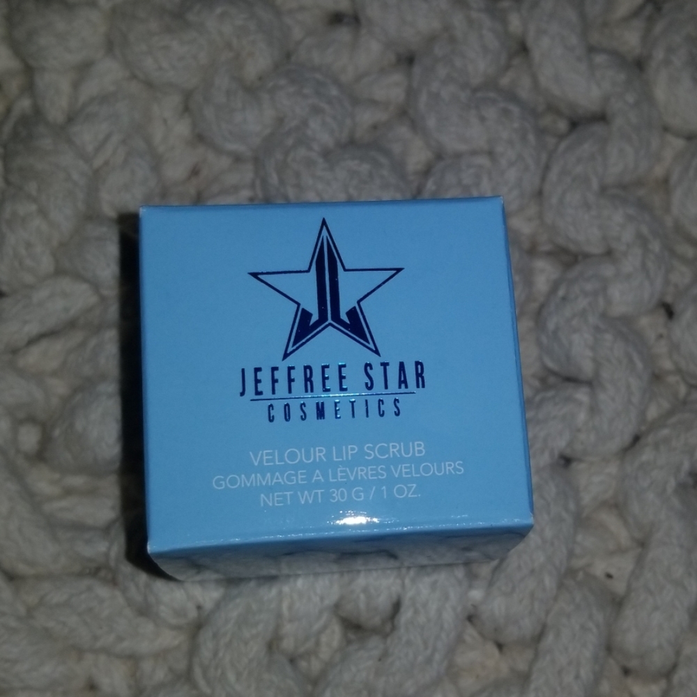 Jeffree Star Velour Lip Scrub Blue Freeze